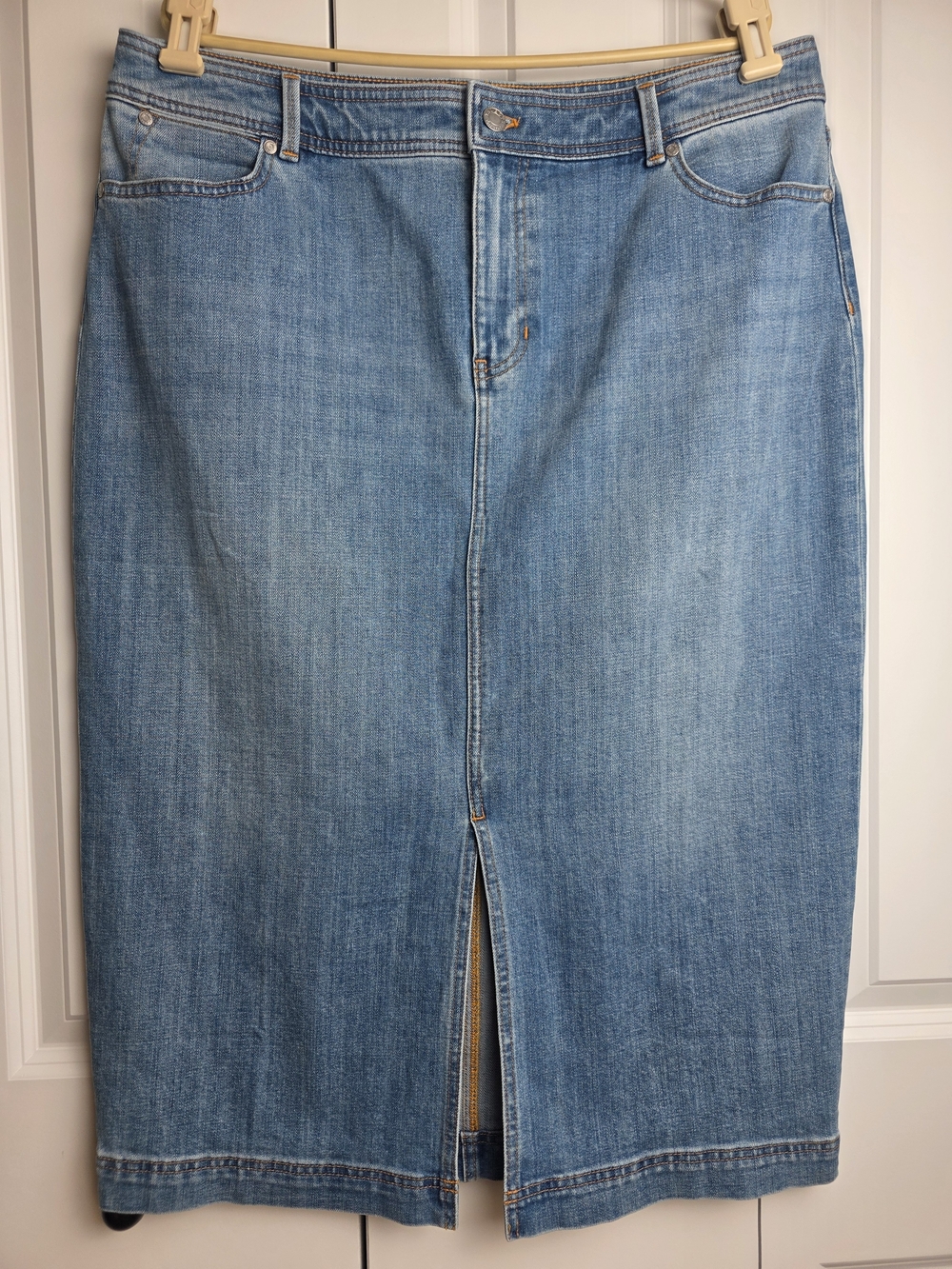 Talbots Classic Blue Denim Pencil Skirt with Front Slit – Size 16 - Picture 6 of 15